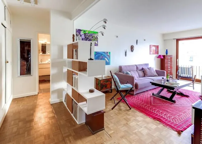 Guestready-Spacious Apartment Near Exhibition Park